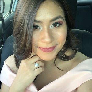Meet your Posher, Aralyla